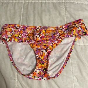 Bikini bottoms Size M never worn.